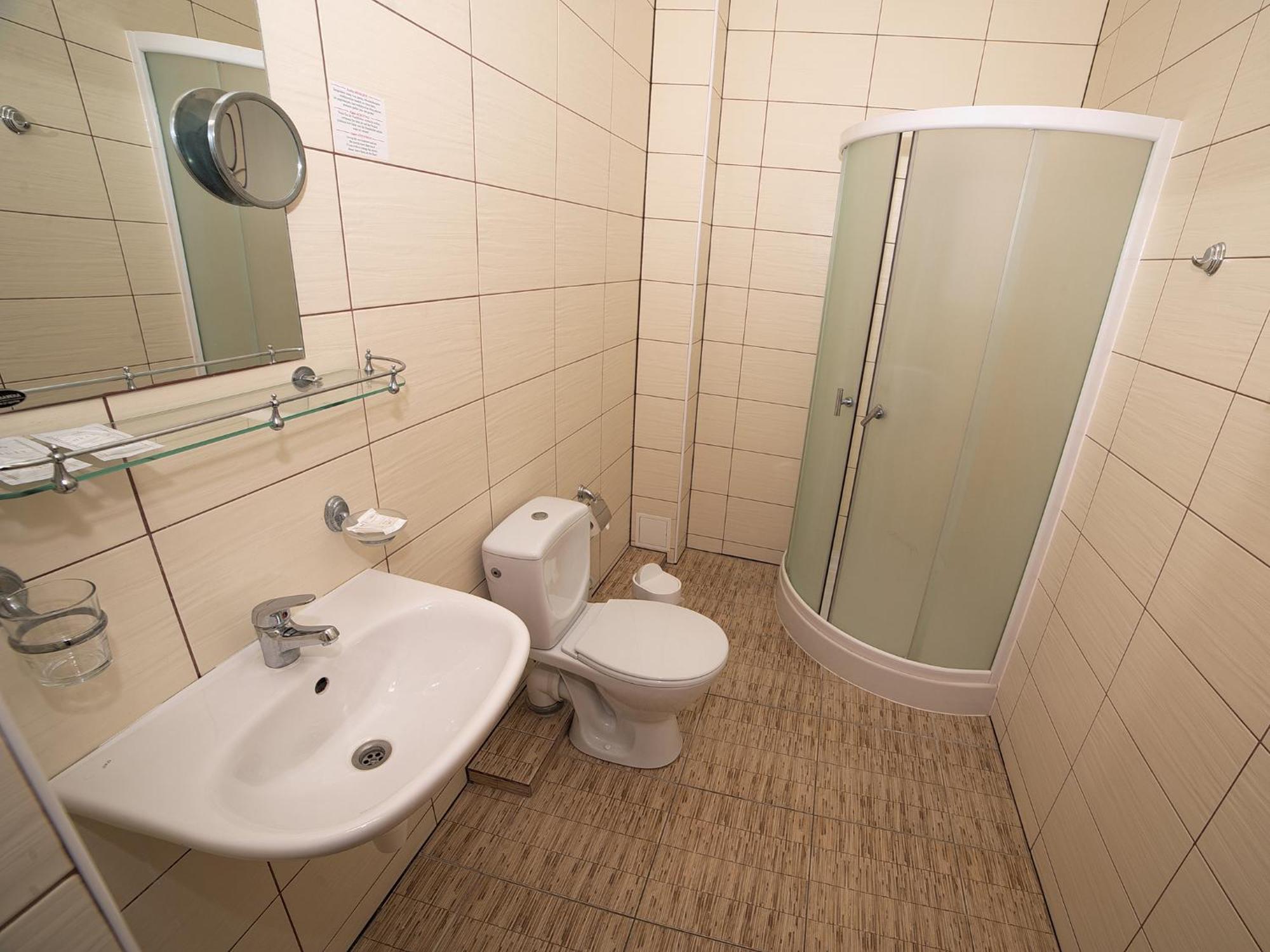 Deims Hotel Šilutė Dış mekan fotoğraf