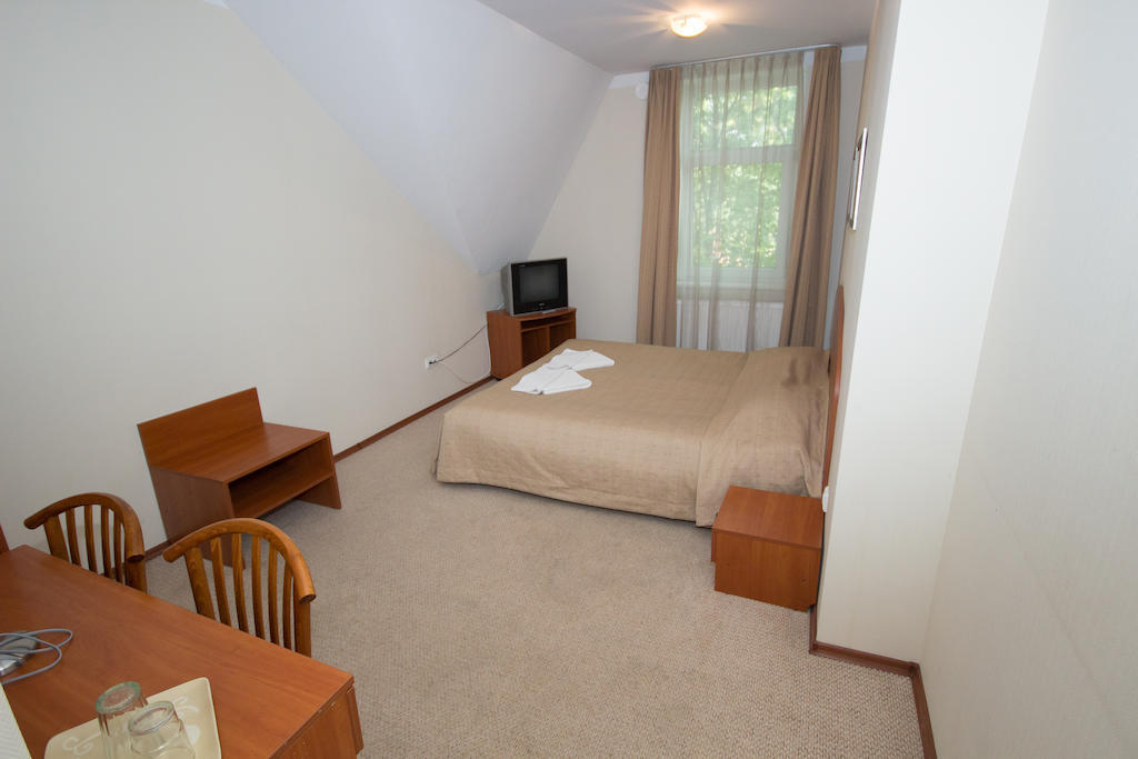 Deims Hotel Šilutė Dış mekan fotoğraf