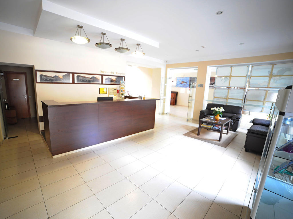 Deims Hotel Šilutė Dış mekan fotoğraf